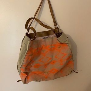 Stella & Dot Orange Aztec Coral Ikat Purse